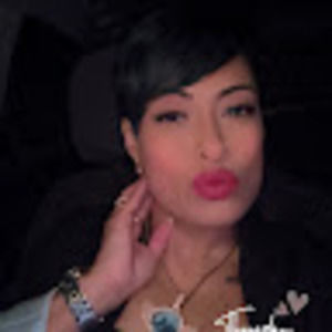 Meet your Posher, Sandy